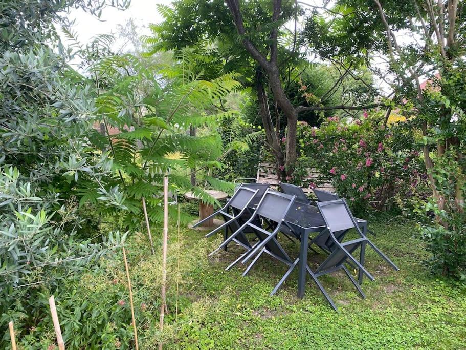 Maison Rez De Jardin Integral Entre Disney & Paris Chelles  Eksteriør bilde